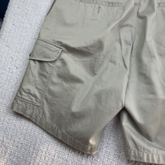 PGA Tour Men’s Cargo Golf Shorts Khaki Beige Size 36 Performance Sports Pockets - Picture 12 of 14